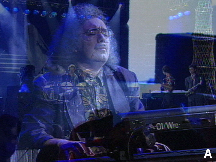 � ������